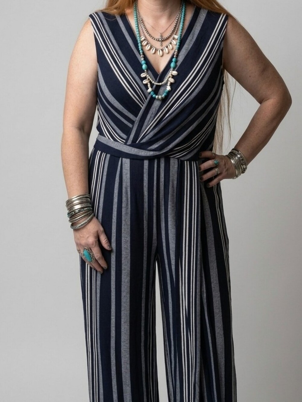 LIKE-NEW Size Small Elegant Navy & White Striped Romper Wide Leg Jumpsuit - Picture 14 of 15